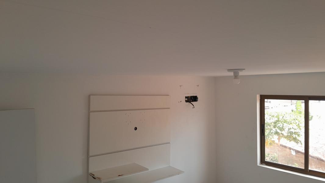 Imagem 3 da galeria do anúncio: Quarto bem organizado