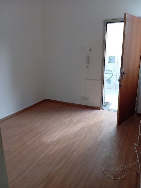 Imagem 12 da galeria do anúncio: Apart.com dois quartos no edifício Itatiaia. DELFOS IMOB.