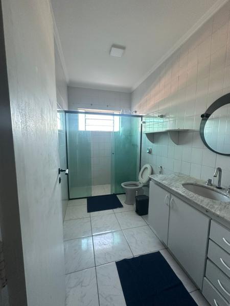 Imagem 6 da galeria do anúncio: Quarto individual  mobiliado