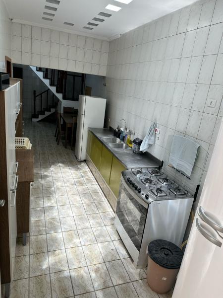 Imagem 10 da galeria do anúncio: Suíte enorme na Vila Mariana prox. metro Santa Cruz