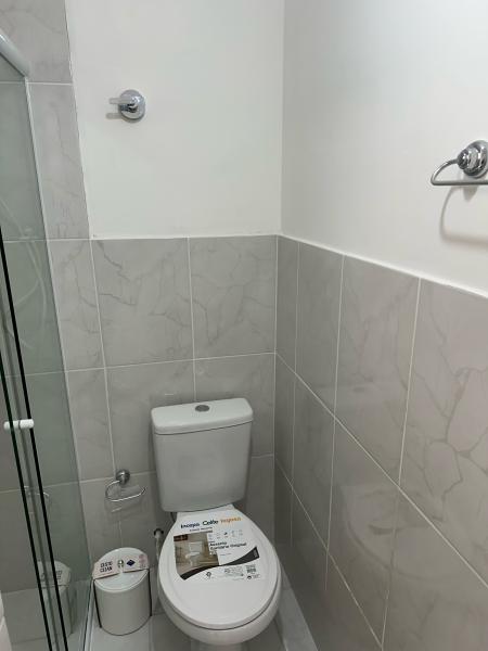 Imagem 6 da galeria do anúncio: Quartos para mulheres individuais