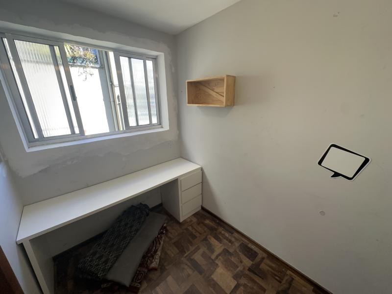 Imagem 7 da galeria do anúncio: 2 Apartamentos : 1 Feminino | 1 Masculino : 5 quartos por ap