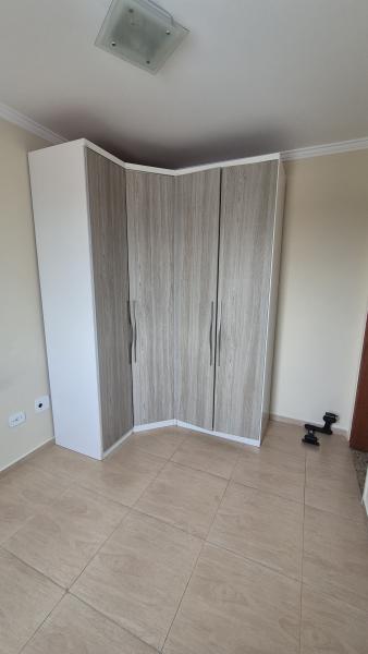 Imagem 11 da galeria do anúncio: Quarto com banheiro em ap aconchegante e bem localizado