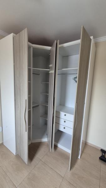 Imagem 12 da galeria do anúncio: Quarto com banheiro em ap aconchegante e bem localizado