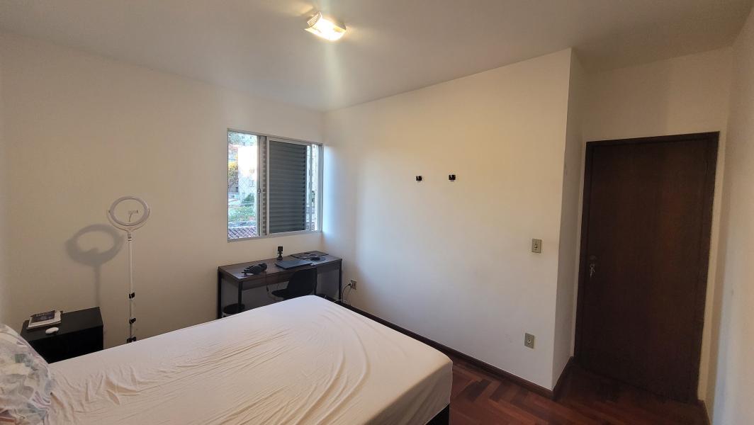 Imagem 3 da galeria do anúncio: Suíte ampla no bairro Serra