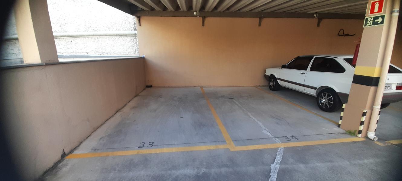 Imagem 2 da galeria do anúncio: Quarto suíte com vaga de garagem junto a PUC