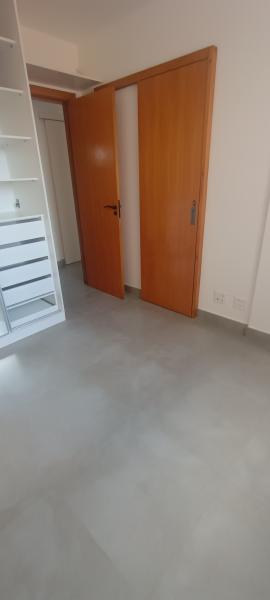 Imagem 2 da galeria do anúncio: Quarto com suite em águas claras