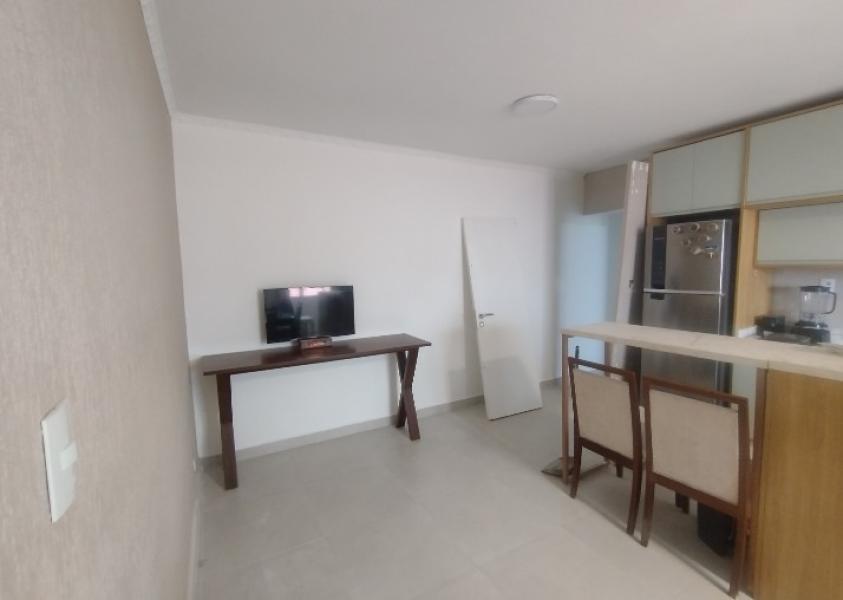 Imagem 10 da galeria do anúncio: Quarto Mobiliado em Apto Reformado - Contas Inclusas