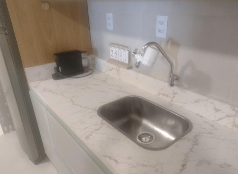 Imagem 11 da galeria do anúncio: Quarto Mobiliado em Apto Reformado - Contas Inclusas