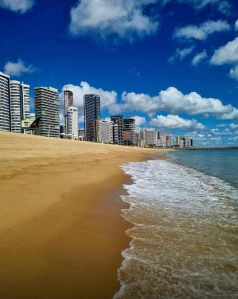 Imagem 9 da galeria do anúncio: Quartos no Meireles Exclusivo para Mulheres!