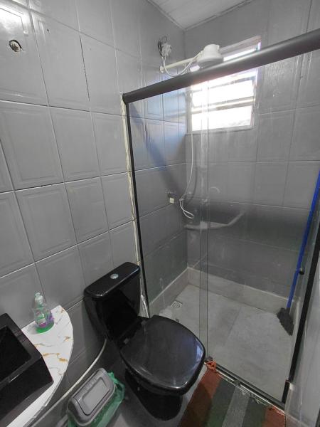 Imagem 4 da galeria do anúncio: Alugamos kitnet mobiliada com água luz e condomínio incluso.