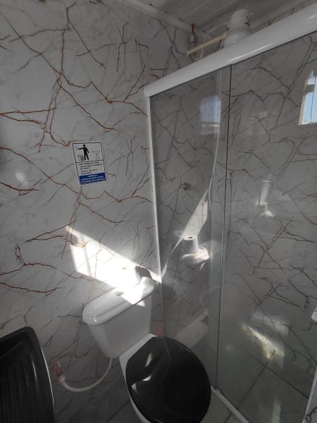 Imagem 10 da galeria do anúncio: Alugamos kitnet mobiliada com água luz e condomínio incluso.