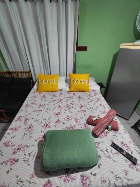 Imagem 14 da galeria do anúncio: Alugamos kitnet mobiliada com água luz e condomínio incluso.