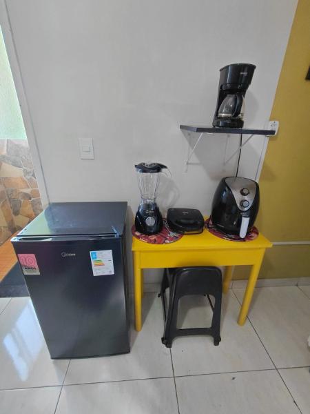 Imagem 11 da galeria do anúncio: Alugamos kitnet mobiliada com água luz e condomínio incluso.