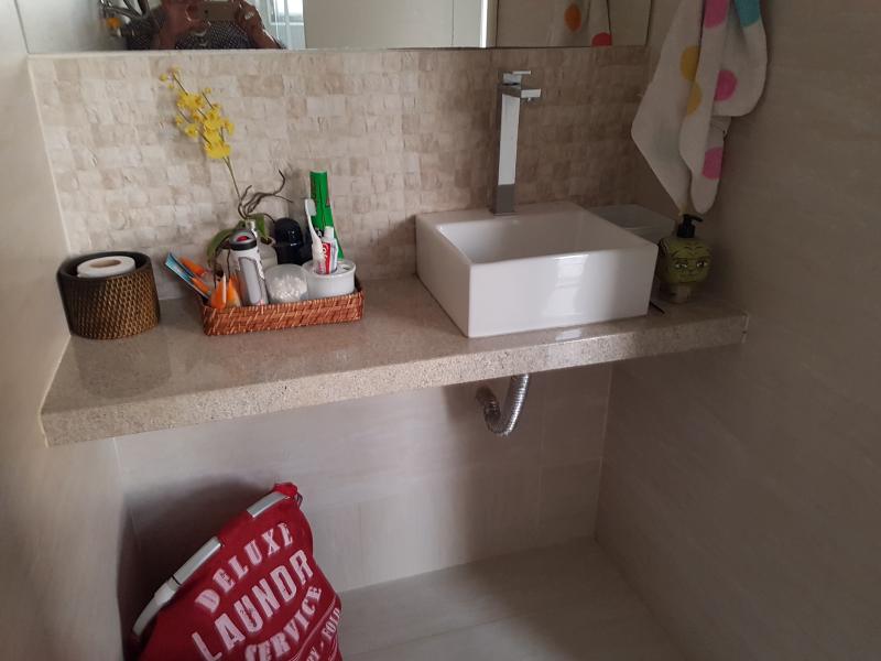 Imagem 10 da galeria do anúncio: Suíte privativa com sacada