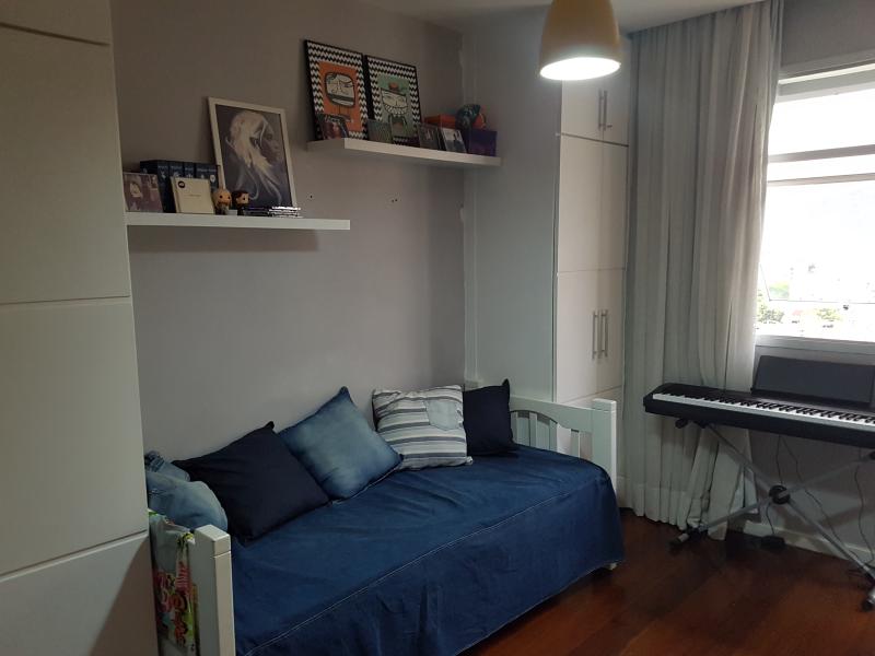 Imagem 7 da galeria do anúncio: Suíte privativa com sacada