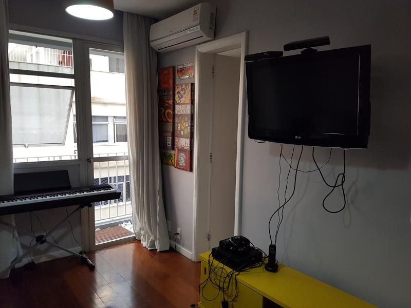 Imagem 5 da galeria do anúncio: Suíte privativa com sacada