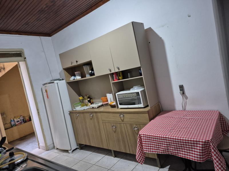 Imagem 4 da galeria do anúncio: Quartos no centro de Atibaia ao lado da igreja matriz