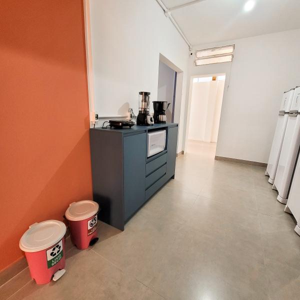 Imagem 11 da galeria do anúncio: QUARTO AREJADO NO BOM FIM