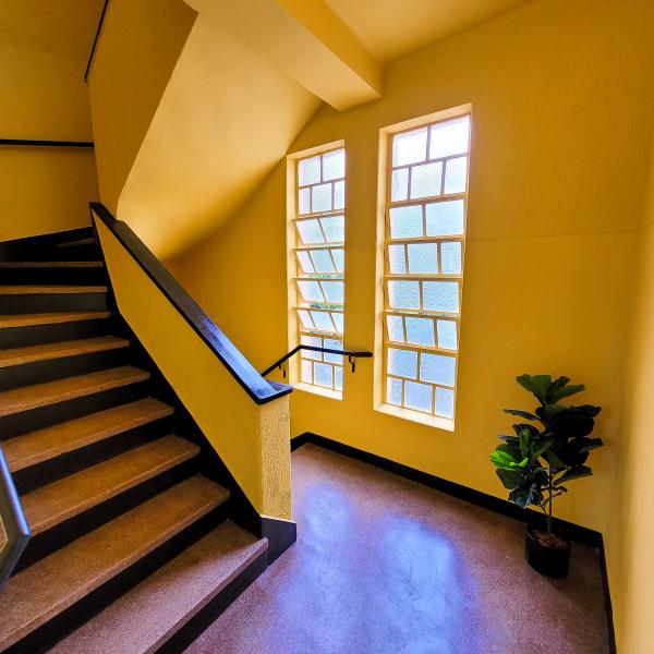 Imagem 14 da galeria do anúncio: QUARTO AREJADO NO BOM FIM