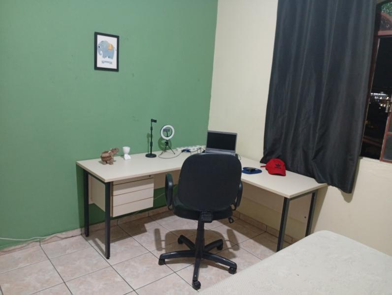 Imagem 3 da galeria do anúncio: Quarto individual para rapazes sem preconceitos .