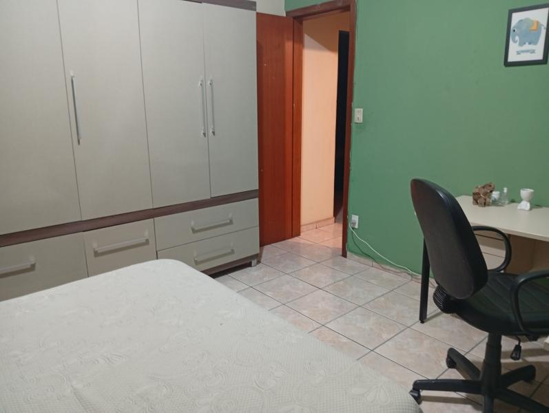 Imagem 5 da galeria do anúncio: Quarto individual para rapazes sem preconceitos .