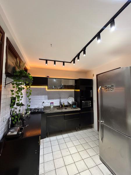 Imagem 4 da galeria do anúncio: quarto em apto beira mar  totalmente mobiliado