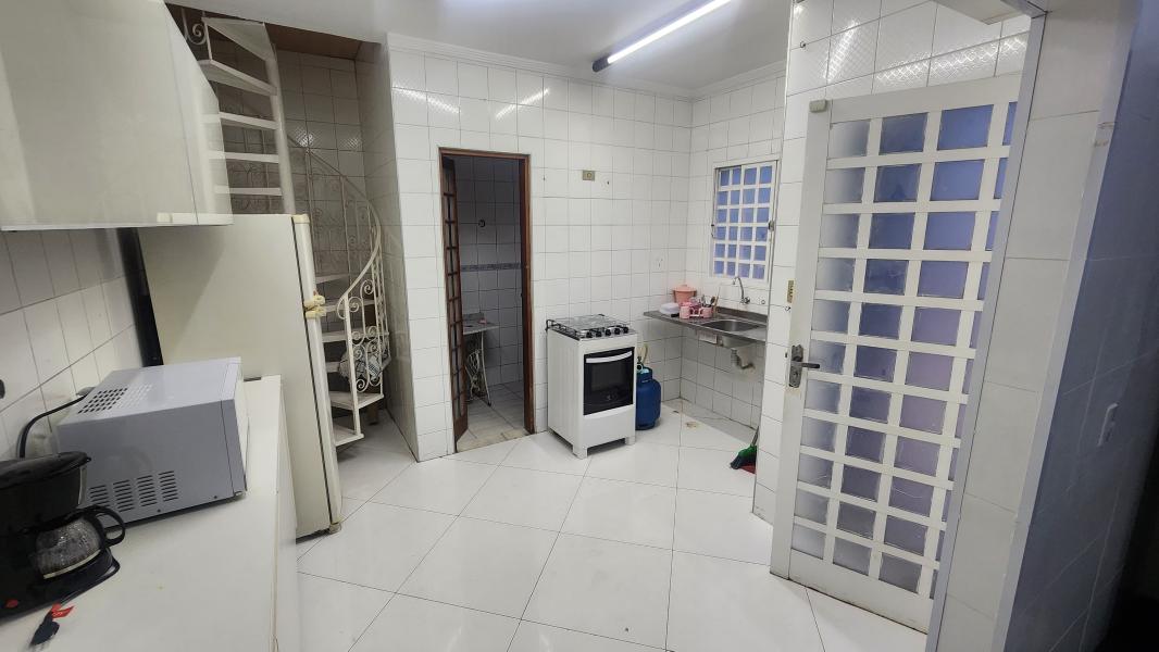 Imagem 3 da galeria do anúncio: Kitnet espaçosa Mobiliada - Metrô Vila Prudente