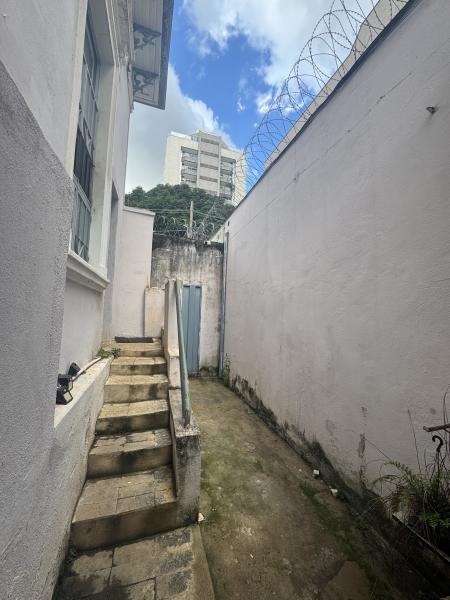 Imagem 4 da galeria do anúncio: Quarto no Funcionários - Melhor localização