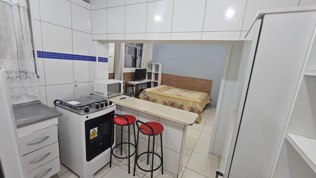 Imagem 9 da galeria do anúncio: ALUGA-SE P/ SOLTEIRO OU CASAL