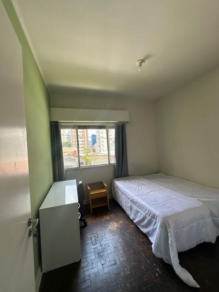 Imagem 1 da galeria do anúncio: METRO BROOKLIN E AVENIDA SANTO AMARO - QUARTO ILUMINADO