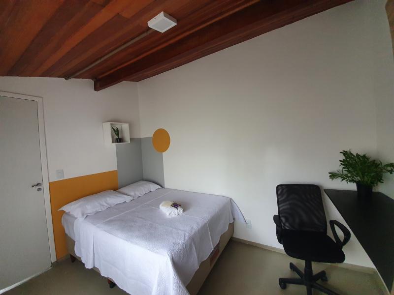 Imagem 2 da galeria do anúncio: BROOKLIN - Quarto Super arejado