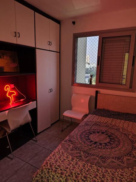 Imagem 2 da galeria do anúncio: Alugo apartamento