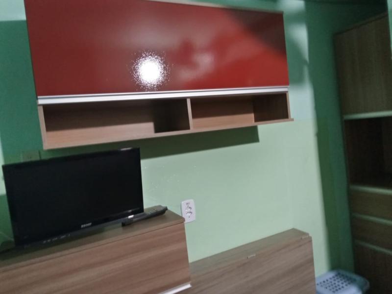 Imagem 9 da galeria do anúncio: Quarto em Frente ao banheiro.