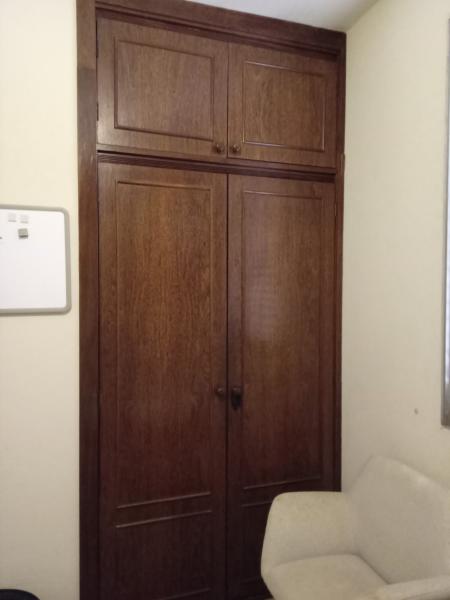 Imagem 2 da galeria do anúncio: Alugo quarto mobiliado para moças militares ou em curso