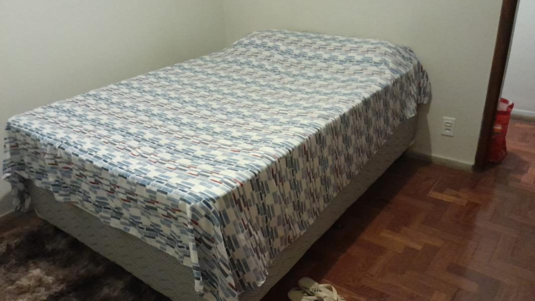 Imagem 6 da galeria do anúncio: Alugo quarto moniliado no Funcionários