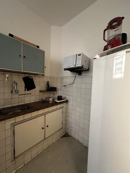 Imagem 3 da galeria do anúncio: Quarto super espaçoso Afonso Pena