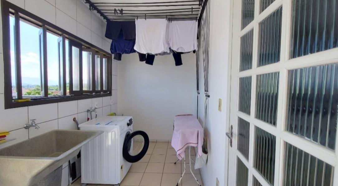 Imagem 4 da galeria do anúncio: Quarto para Homens