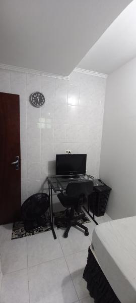 Imagem 21 da galeria do anúncio: Alugo Quarto Mobiliado São Bernardo J. do  Mar Centro Lucas