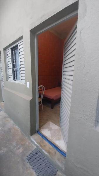 Imagem 9 da galeria do anúncio: Estúdio para moças á 900m do metrô Giovani Gronchi