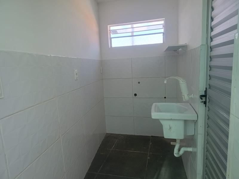 Imagem 5 da galeria do anúncio: 2 quartos , sala, cozinha e banheiro