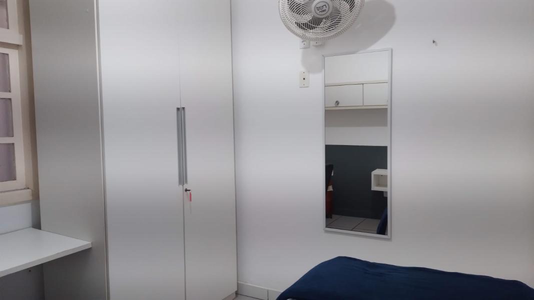 Imagem 2 da galeria do anúncio: QUARTO INDIVIDUAL C/ BANHEIRO COMPARTILHADO