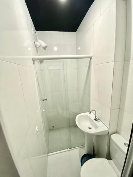 Imagem 6 da galeria do anúncio: STUDIO NA FRENTE DA UFRGS/Centro!