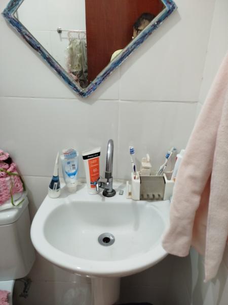 Imagem 2 da galeria do anúncio: QUARTO PARA ESTUDANTE  FEMININO,Mensal,diario,anual.