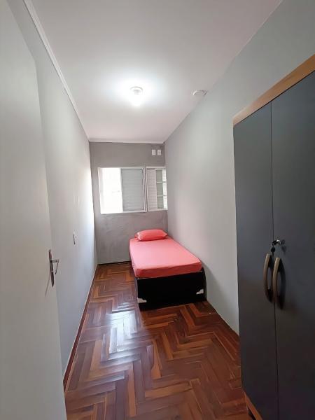 Imagem 4 da galeria do anúncio: Quartos individuais UNISSEX