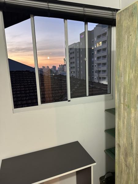 Imagem 13 da galeria do anúncio: Quarto estudantil próximo JD Botanico e UFPR- PUCPR