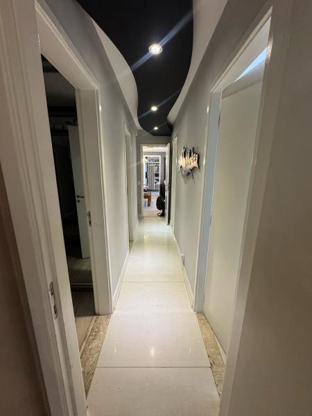 Imagem 5 da galeria do anúncio: Busco alguem para dividir o apê que moro.