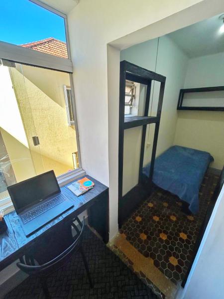 Imagem 6 da galeria do anúncio: Quartos individuais só pra gurias, pertinho da UFRGS/UFSCPA