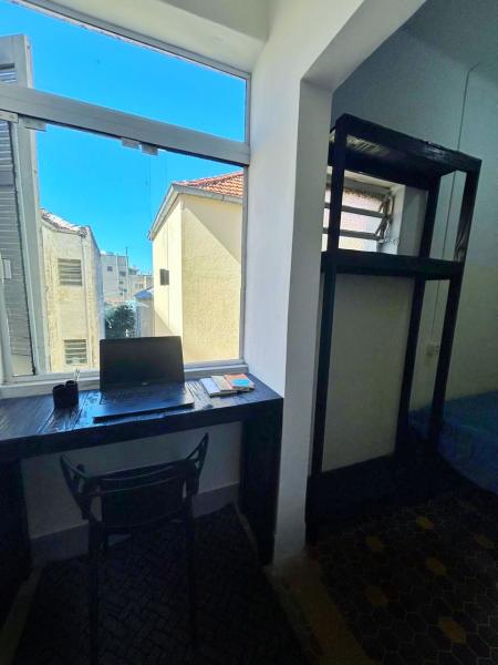 Imagem 4 da galeria do anúncio: Quartos individuais só pra gurias, pertinho da UFRGS/UFSCPA