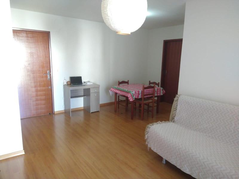 Imagem 2 da galeria do anúncio: Quarto comoartilhado para meninas na Carvoeira